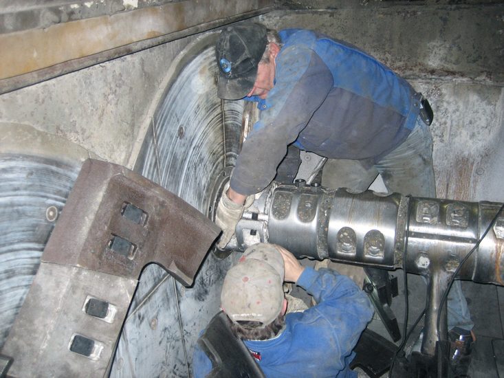 Rebuilding und Modernisierung HP Industries